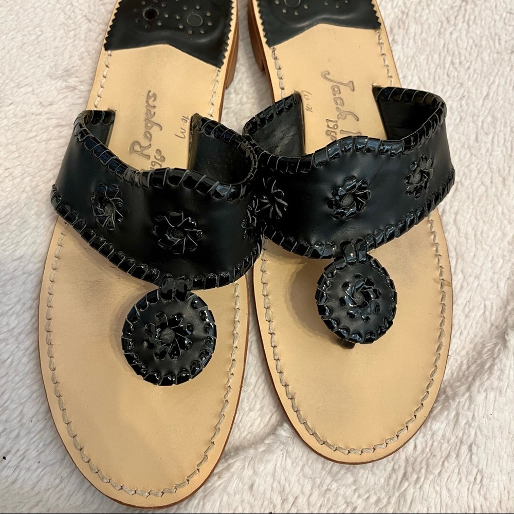 Barely worn black leather Jack Rogers sandals.